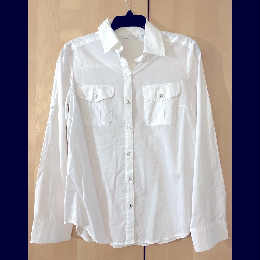 White Long Sleeves Button Down Shirt Size Small NWT